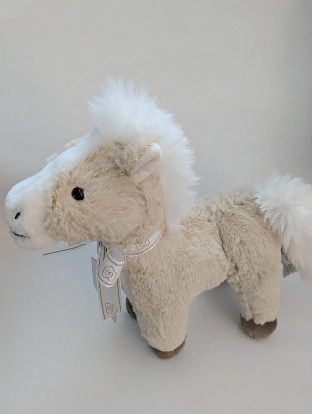 New Snug Plush Horse Stuffy Toy Supersoft Beige & White 12" Tall At Head 8" Wide